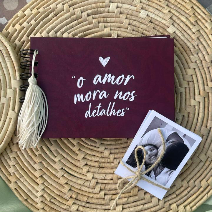 Álbum Detalhes + Fotos